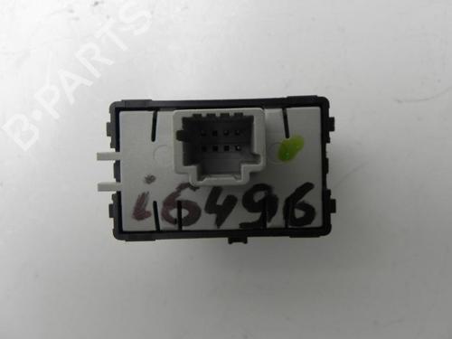 Switch DACIA SANDERO II 1.5 dCi 75 / Blue dCi 75 (B8JW, B8M4, B8AH, B8M7, B8M6) | BP28948008I30 