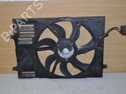 Used Radiator fan SKODA OCTAVIA III Combi (5E5, 5E6) 1.6 TDI (110 hp) 31626080
