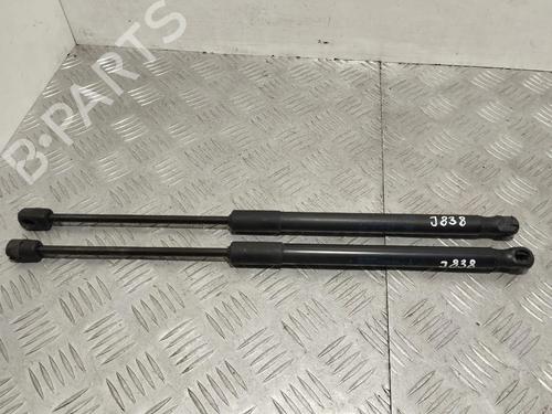 Used Hood lift support MASERATI GHIBLI III (M157) 3.0 S Q4 (409 hp) 28927392