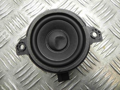 Used Speaker VOLVO S90 II (234) D4 (190 hp) 28940670
