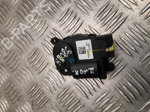 electronic-module-tesla-model-3-5yj3-2017-37560722 main image