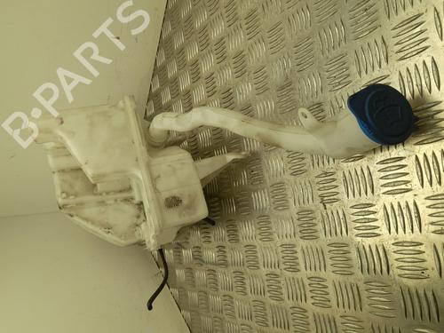 Used Windscreen washer tank VOLVO XC60 I SUV (156) D3 / D4 (163 hp) 28935000