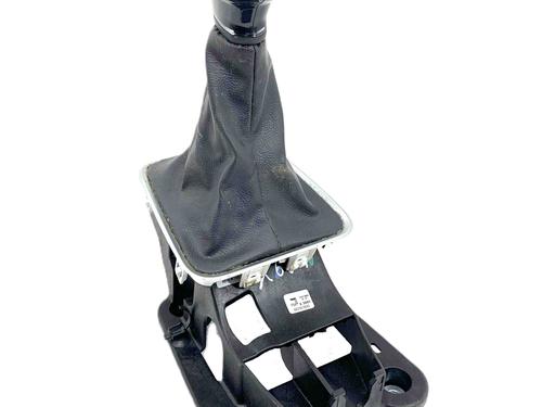 Used Gear lever CITROËN C3 III (SX) 1.2 THP 110 (SXHNPS, SXHNZT, SXHNZ6) (110 hp) 28941452