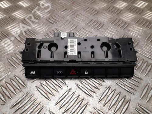 switch-renault-master-iii-van-fv-2010-37573504 main image