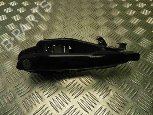 Używane Klamka zewnętrzna drzwi przednich lewych PEUGEOT 308 I (4A_, 4C_) 1.6 HDi (114 hp) 28946119