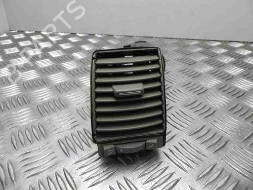 Used Air vent RENAULT LAGUNA II (BG0/1_) 2.2 dCi (140 hp) 28940154