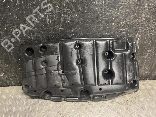 Used Underbody protection Underbody protection MASERATI LEVANTE SUV (M161) 3.0 S Q4 (430 hp) 40461466 40461466