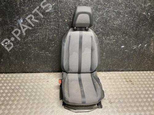 Sæde højre fortil Sæde højre fortil PEUGEOT 2008 II (UD_, US_, UY_, UJ_, UR_, UC_) 1.2 PureTech 100 (USHNK) (101 hp) 37567302 37567302