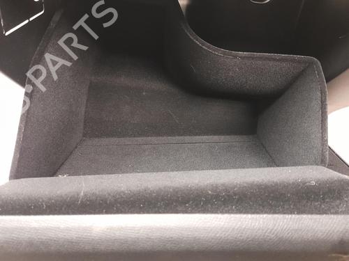 Glove box PEUGEOT 3008 II SUV (MC_, MR_, MJ_, M4_) 1.2 THP/ PureTech 130 (MRHNSM, MRHNSU, MRHNSJ, MRHNYW,... | BP28922756C95 