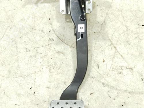 Used Break pedal Break pedal 38995549 38995549