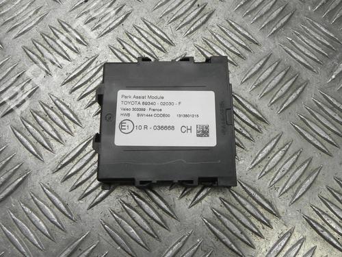 Used Electronic module TOYOTA AURIS (_E18_) 1.8 Hybrid (ZWE186_, ZWE186R) (136 hp) 28923093