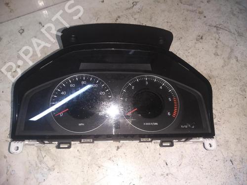 instrument-cluster-volvo-xc60-i-suv-156-2008-2009-2010-2011-2012-2013-2014-2015-2016-2017-2018-38963280 main image