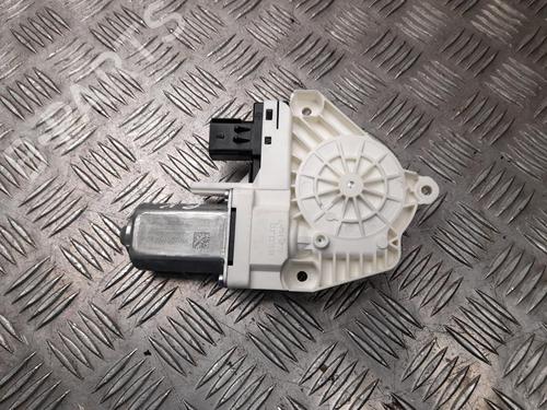 Electronic module TESLA MODEL Y (5YJY) Long Range All-wheel Drive | BP37568381M83 - Image 2