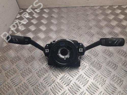 Licht + Raw Schakelaar Licht + Raw Schakelaar VW GOLF VII (5G1, BQ1, BE1, BE2) e-Golf (136 hp) 37555184 37555184