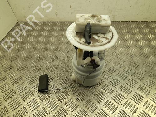 Used Fuel pump Fuel pump 37563838 37563838