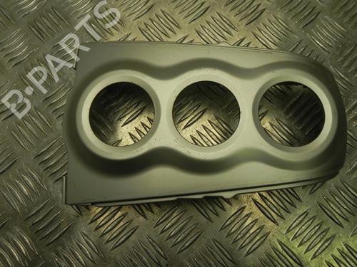 Annen TOYOTA YARIS (_P9_) 1.4 D-4D (NLP90_, NLP90R) (90 hp) 28915488