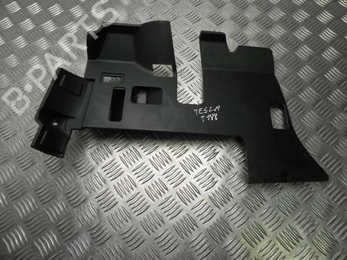 Used Air vent Air vent TESLA MODEL S (5YJS) 85D AWD (525 hp) 28935223 28935223