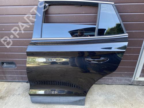 Used Left rear door Left rear door 39115072 39115072