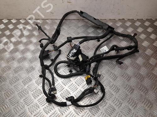 Used Wiring harness Wiring harness 37564895 37564895