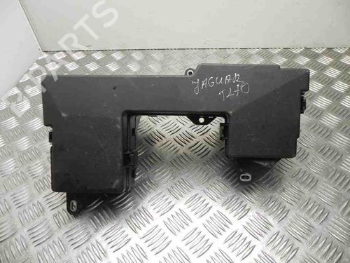 Used Fuse box JAGUAR XF SPORTBRAKE (X250) 2.2 D (200 hp) 28911338