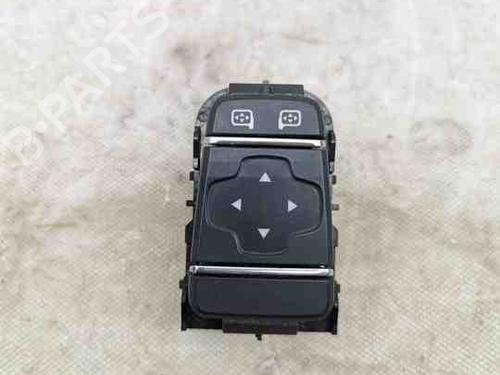 Used Switch RENAULT CAPTUR I (J5_, H5_) 0.9 TCe 90 (90 hp) 28943798