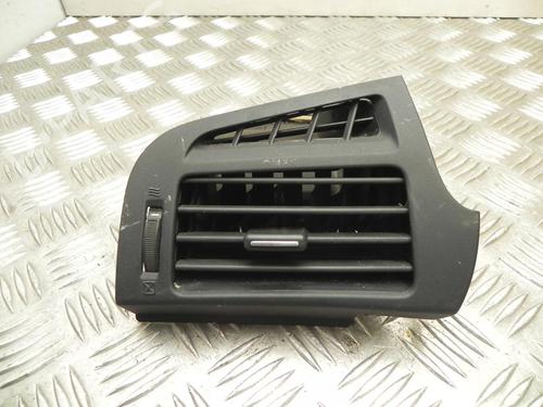 air-vent-toyota-verso-_r2_-2009-2010-2011-2012-2013-2014-2015-2016-2017-2018-37542160 main image