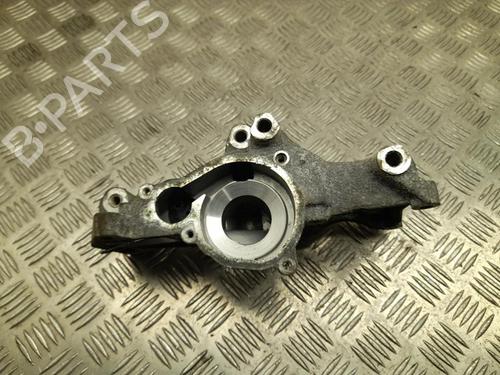 Used Thermostat housing Thermostat housing 37566042 37566042