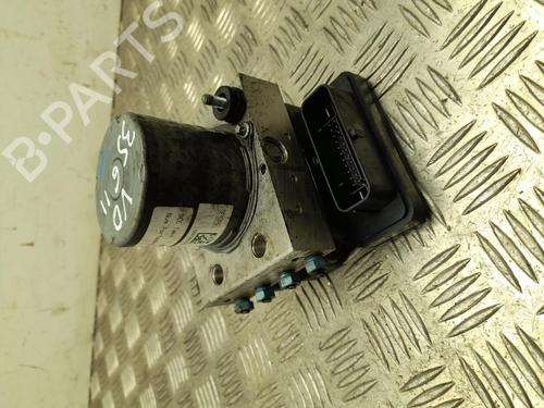 abs-pump-mercedes-benz-vito-van-w447-2014-37559812 main image