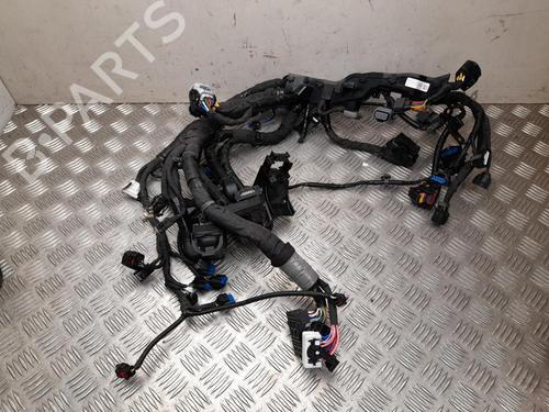 Used Wiring harness Wiring harness 37565728 37565728