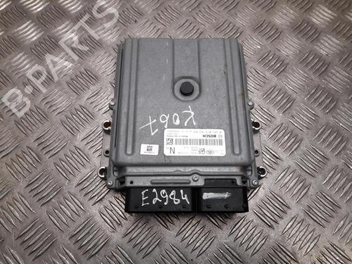 Used Engine control unit (ECU) Engine control unit (ECU) LAND ROVER RANGE ROVER IV (L405) 4.4 SDV8 4x4 (340 hp) 28916021 28916021