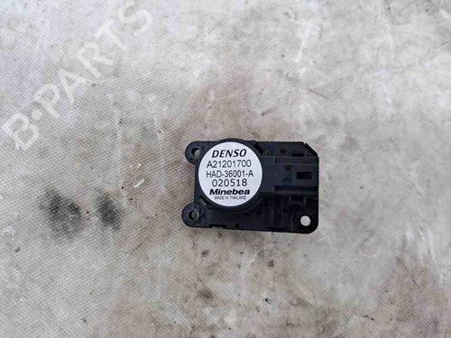 Used Electronic module RENAULT CAPTUR I (J5_, H5_) 0.9 TCe 90 (90 hp) 28935287