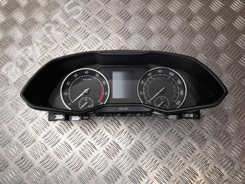 Used Instrument cluster SKODA SUPERB III Estate (3V5) 1.4 TSI (150 hp) 28940962
