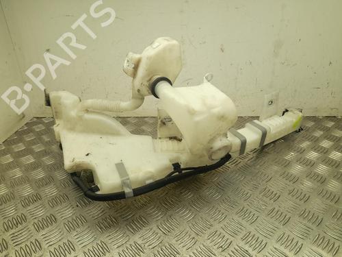 Used Windscreen washer tank Windscreen washer tank 37568708 37568708