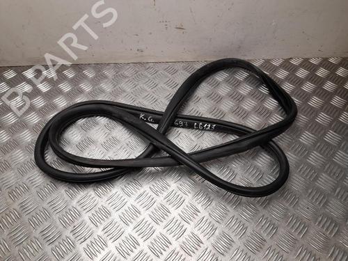 rubber-door-seal-subaru-xv-gt-2017-37550400 main image
