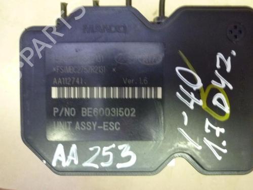 Used Electronic module HYUNDAI i40 I CW (VF) 1.7 CRDi (116 hp) 28921386