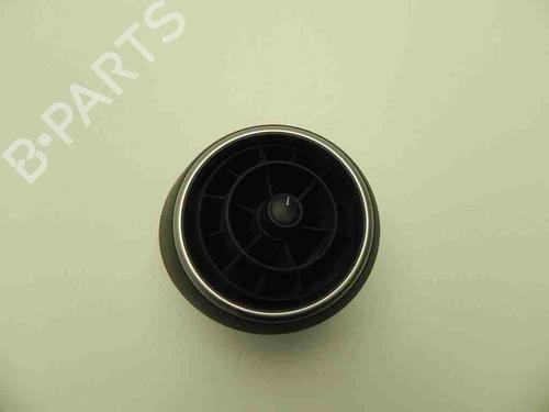 Used Air vent AUDI A1 (8X1, 8XK) 1.6 TDI (90 hp) 28944666
