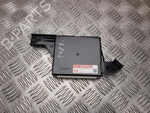 Used Electronic module LEXUS RX (_L1_) 450h AWD (GYL15_) (249 hp) 28944746