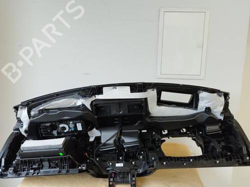 Dashboard BMW 1 (F70) 120 d Mild-Hybrid | BP40027258C46 - Image 20