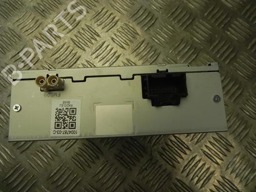 Radio TESLA MODEL S (5YJS) P85D AWD | BP37546862E6 - Image 3