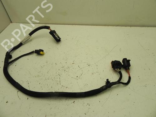 Used Wiring harness Wiring harness 37563131 37563131