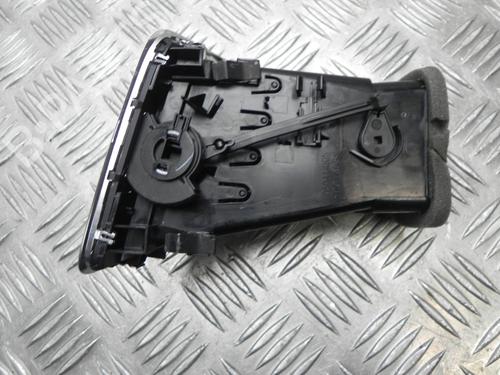 Air vent AUDI Q3 (8UB, 8UG) 2.0 TFSI quattro | BP28915528I21 