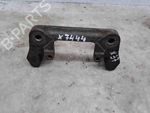 Used Right front brake caliper BMW X3 (F25) xDrive 20 d (184 hp) 28932286