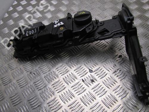 Used Valve cover PEUGEOT 5008 (0U_, 0E_) 1.6 HDi (114 hp) 28927485