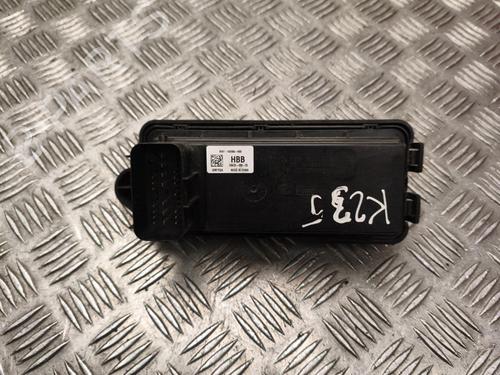 Used Fuse box Fuse box 37575698 37575698