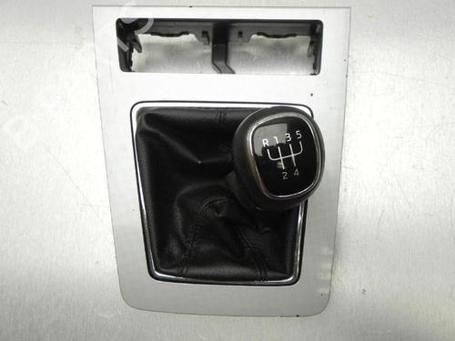 Used Gear lever SKODA OCTAVIA III (5E3, NL3, NR3) 1.6 TDI (105 hp) 28927271