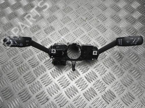 Used Steering column stalk SKODA FABIA III Estate (NJ5) 1.0 TSI (95 hp) 28944589