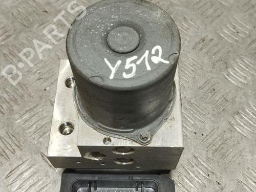 Used ABS pump BMW X5 (F15, F85) xDrive 50 i (449 hp) 28910516