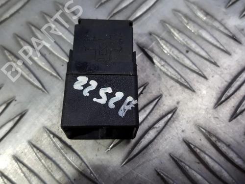 other-nissan-almera-ii-hatchback-n16-2000-33492929 main image