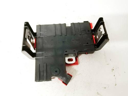 Used Fuse box Fuse box 32610844 32610844