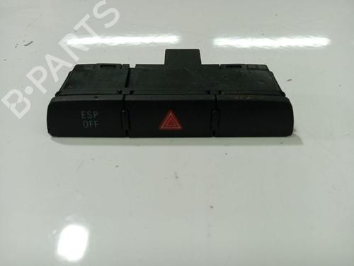 Used Warning switch Warning switch AUDI Q7 (4LB) 3.0 TDI quattro (233 hp) 34781709 34781709